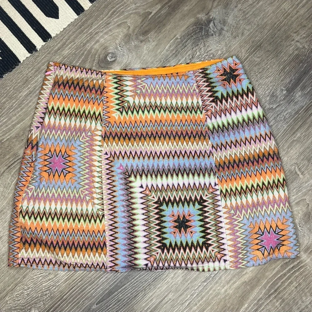 UO Paradise Printed Notched Mini Skirt Small - Picture 4 of 10